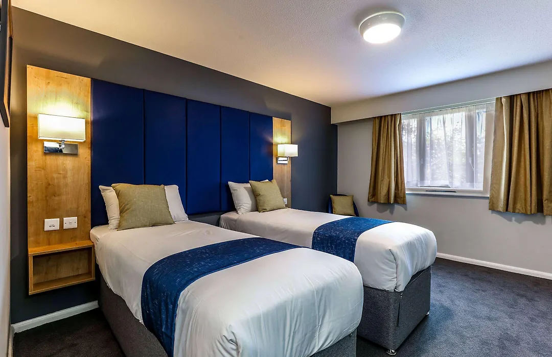 Days Inn Warwick Northbound M40-1
